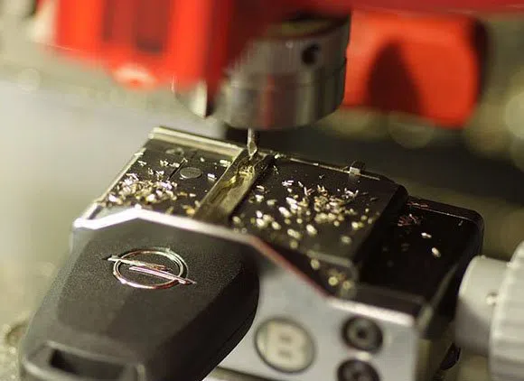 Universal Locksmith Store Los Angeles, CA 323-375-0954 - 11-Key-Cutting